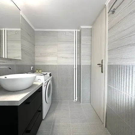 Apartment Athenian Cosy Gateaway Athens